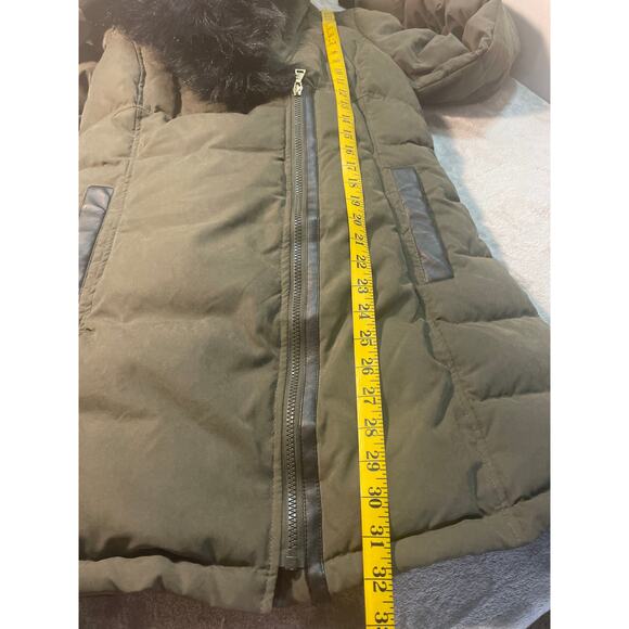 Express Olive Green Down Filled Jacket - Size Medium - Picture 6 of 9